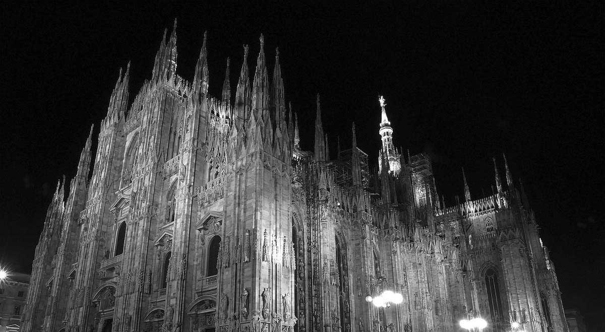 Duomo di Milano sera